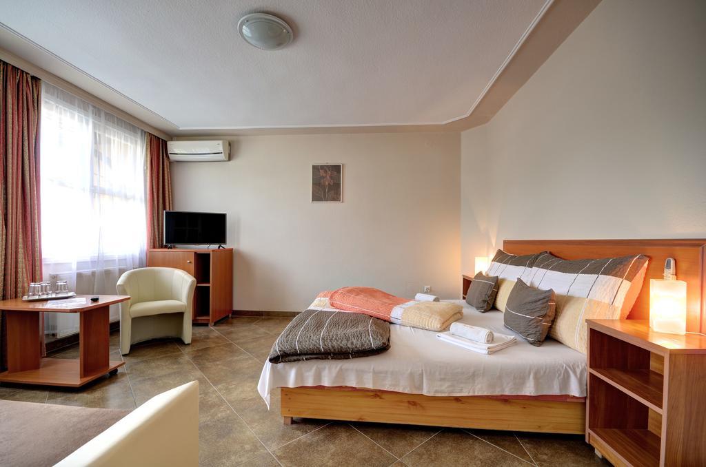 Hotel Roz Szentendre Εξωτερικό φωτογραφία