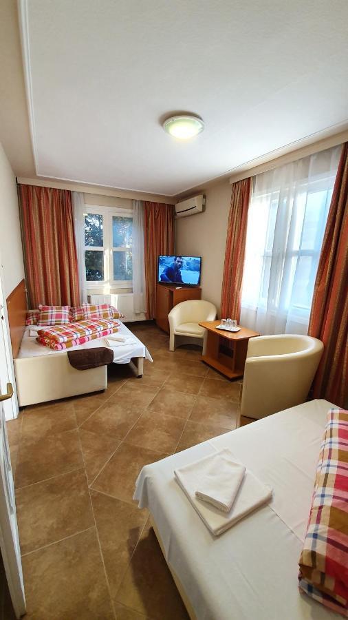 Hotel Roz Szentendre Εξωτερικό φωτογραφία